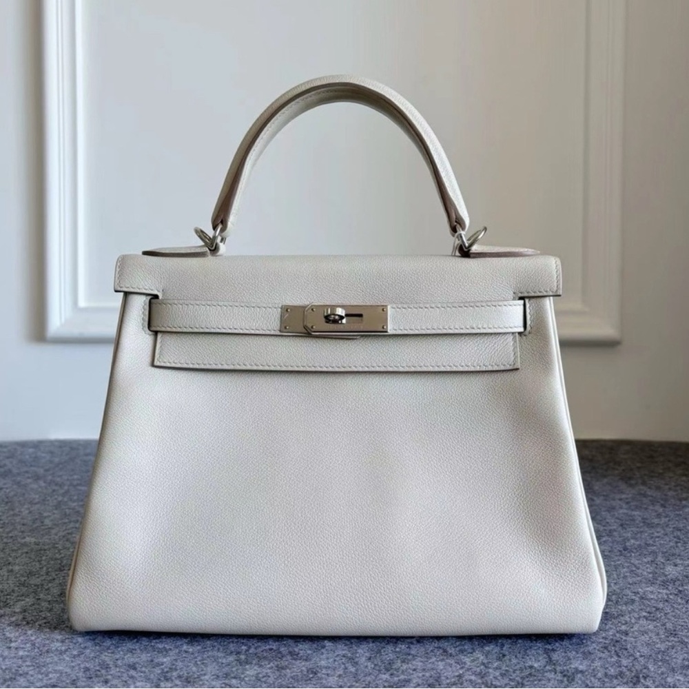 Hermes K28 Gris perle evercolor stamp D *FIRM PRICE*